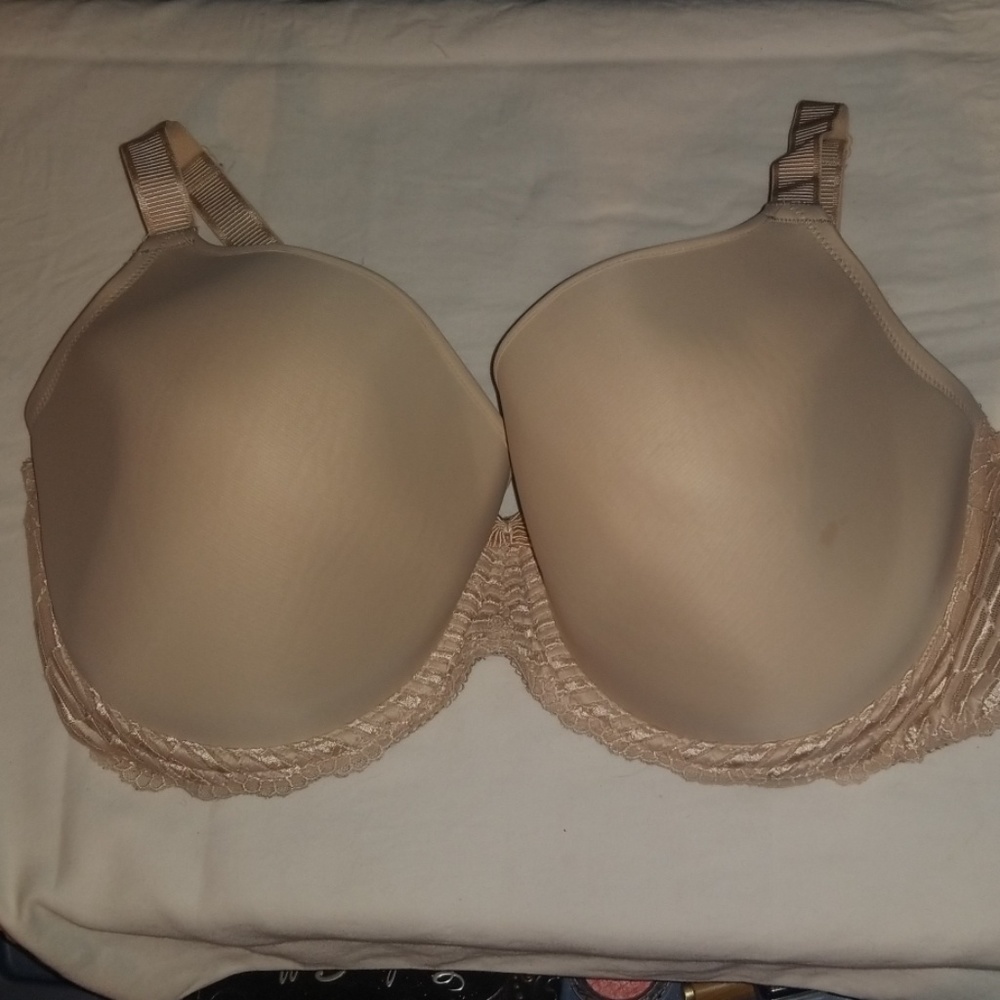 Beige full coverage tshirt bra